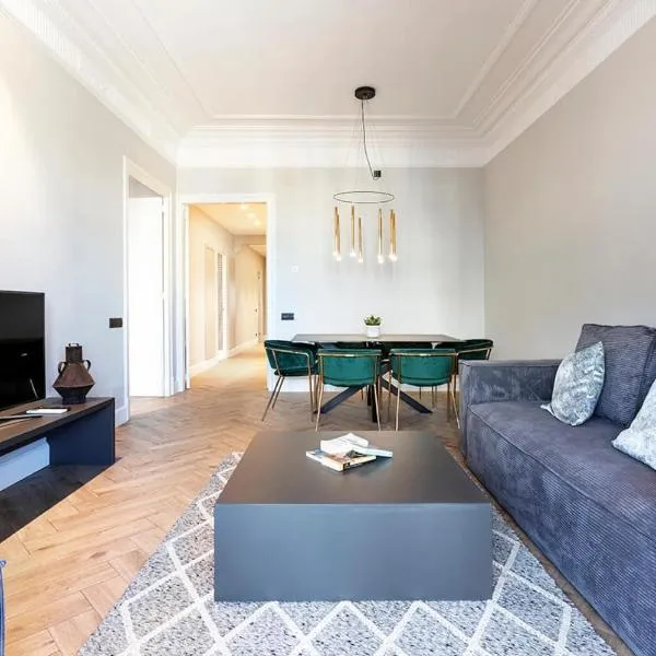 Comfortable apartments in the center of - Barcelona, hotel di Abadín