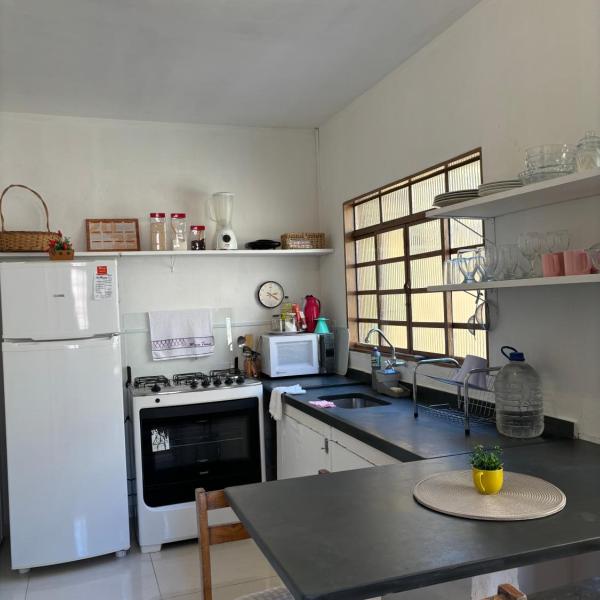 Casa Cantinho Encantado, próximo ao Centro de Passa Quatro - Foto 4