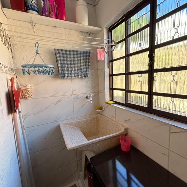 Casa Cantinho Encantado, próximo ao Centro de Passa Quatro - Foto 3