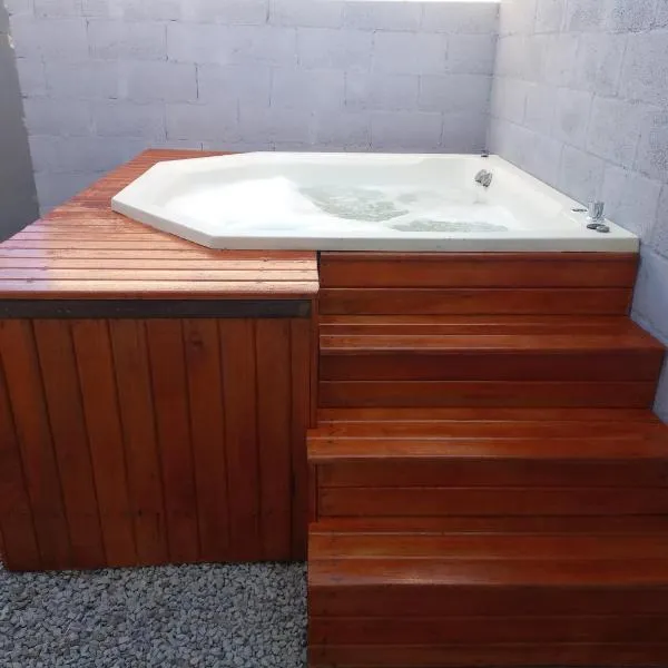 Casa de férias 2 quartos, khách sạn ở Penha