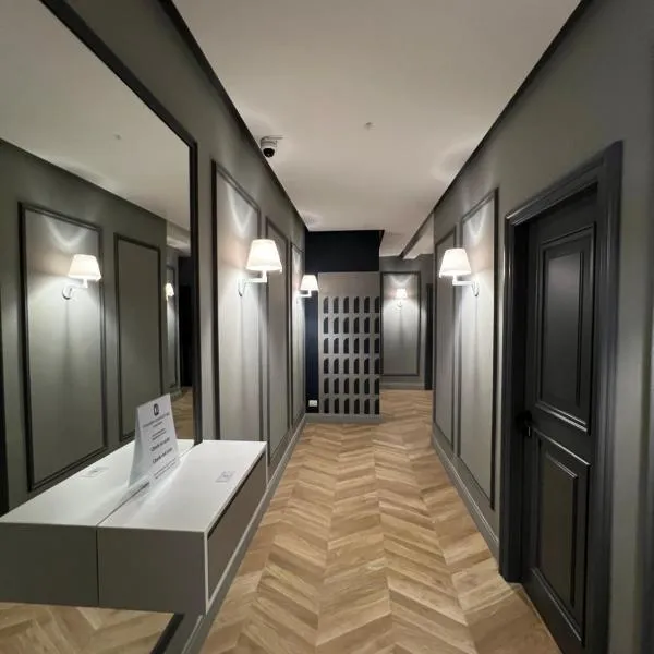 Colosseo Quadrato B&B Luxury Rooms、ローマのホテル