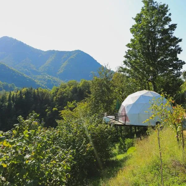 Glamping Machakhela 2, khách sạn ở Ch'ik'unet'i