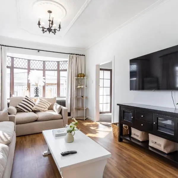 Matahari Apartments and Villas, hotel en Upper Hutt