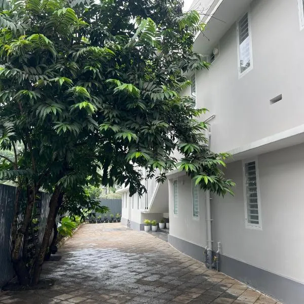 Star Guest House, hotel en Edakkolām