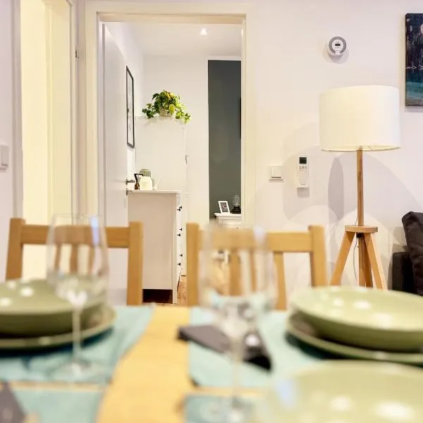 COZEE - Air-Conditioned Apartment with Netflix, hótel í Kaiserslautern