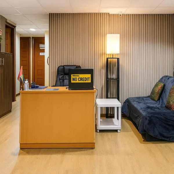 Classic Capsule Holiday Homes, hotel in Dubai