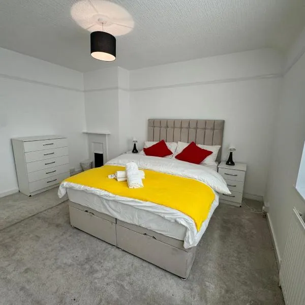 Entire home in Perry Bar,Birmingham,United Kingdom, hotel v Birminghamu