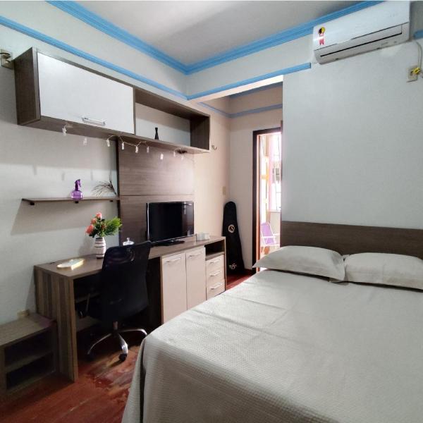 Casa com suítes privativas - Localização no centro, perto de serviços e pontos turísticos - Foto 5
