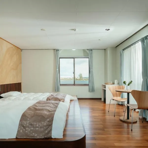 ニンギン空間, hotel v destinácii Mijakodžima