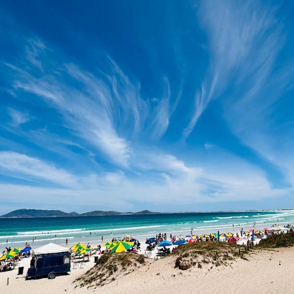 Lar da Beta Em Cabo Frio à 300m da Praia do Forte! - Foto 3