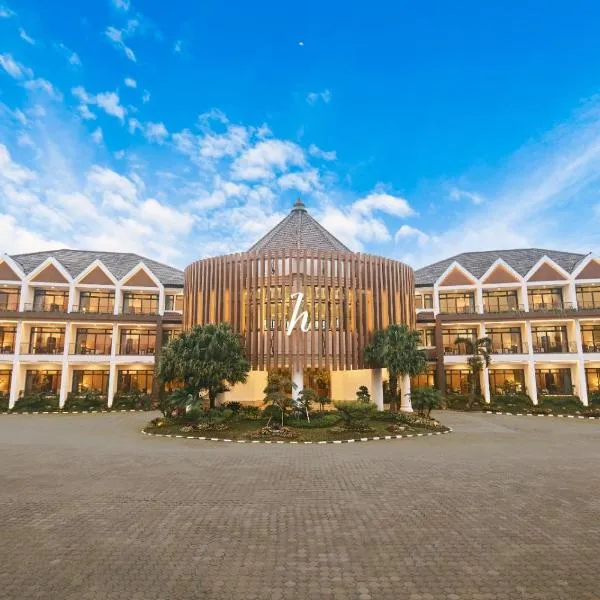 Horison Resort Tulip Puncak، فندق في سيباناس