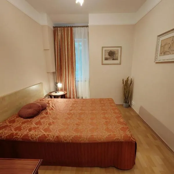 Apartmán Luční Vrch, hotel in Karlovy Vary