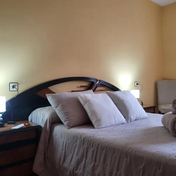 Viesnīca Valencia de Don Juan pilsētā Valensija de Donhuana