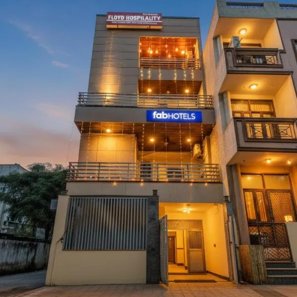 FabHotel F-Aloyd Lajpat Nagar: Yeni Delhi'de bir otel