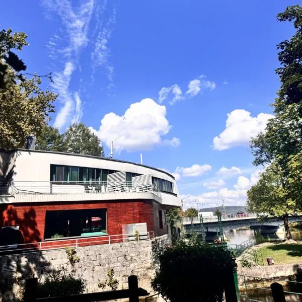 Hotel Paviljon, ξενοδοχείο σε Bihać