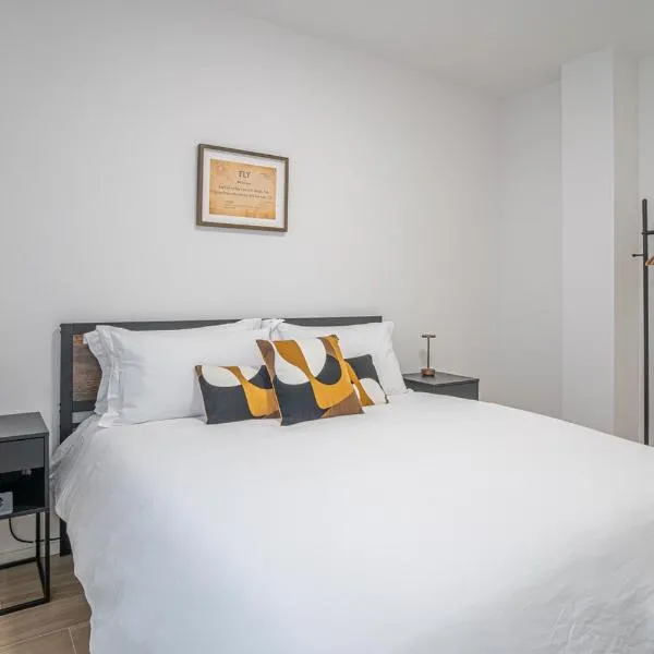 Residenza JOY, hotel v destinaci Pordenone