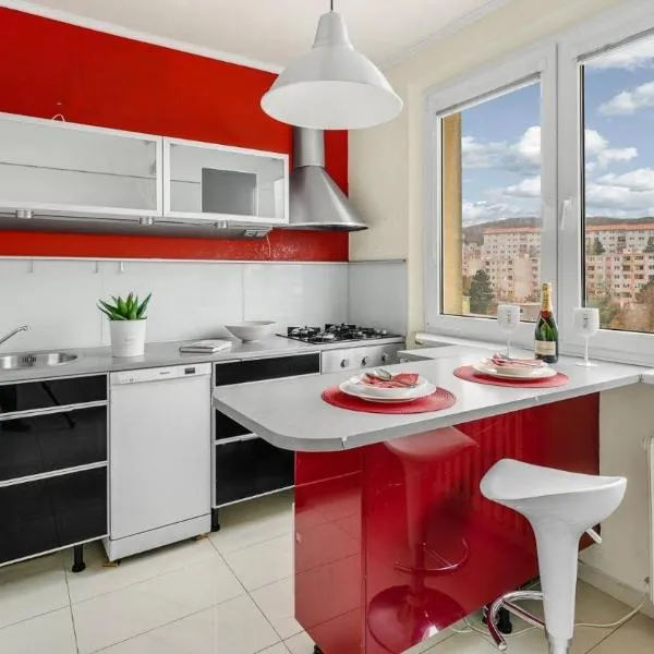 Tichý apartmán Dúbravka, hotel v destinaci Petržalka