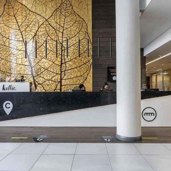 Menlyn Maine Trilogy Apartment 1316 & 1316A, ξενοδοχείο στην Πρετόρια