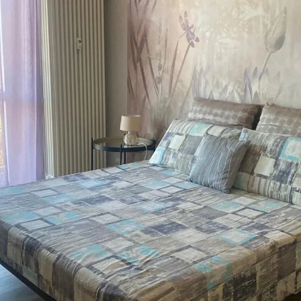 Room&Go Alba, hôtel à Alba