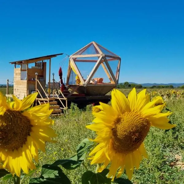 La bulle ico, Hotel in Valensole