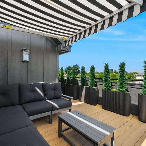 New Luxury Pearl Townhome-Casa A, Hotel in San Antonio