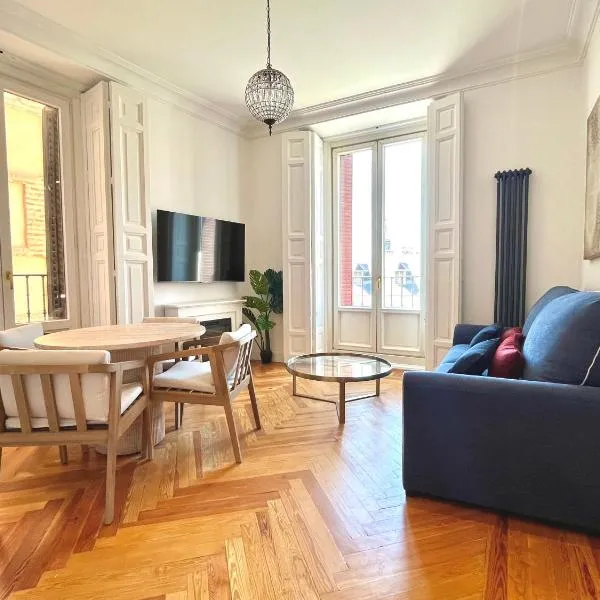dPLACE to Be - Apartamentos de Lujo en Centro Histórico, hotel en Madrid