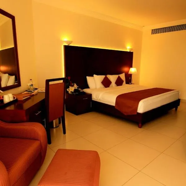 Sohar Beach Hotel: Sahar şehrinde bir otel