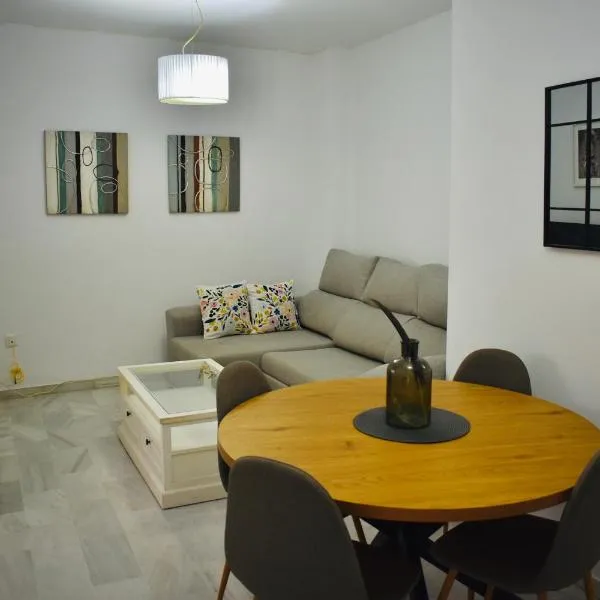 Encantador y céntrico piso con garaje, hotel in Sanlúcar de Barrameda