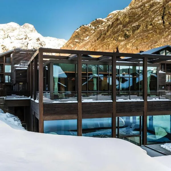 NH Collection Alagna Mirtillo Rosso, ξενοδοχείο σε Alagna Valsesia