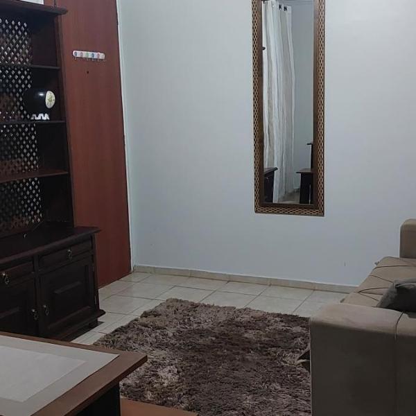 Quarto individual em apto aconchegante