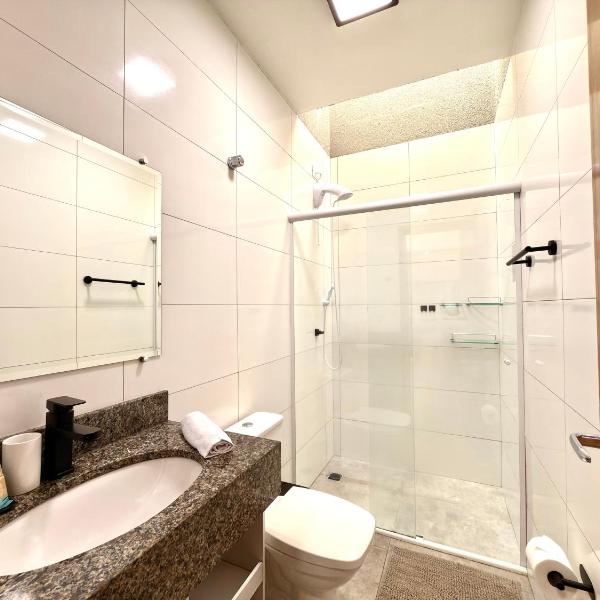 Casa com 2 quartos, ar-condicionado, Wi-fi e estacionamento - Foto 3