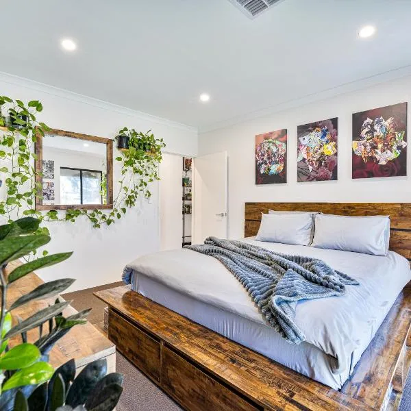 Master bedroom Beechboro、パースのホテル
