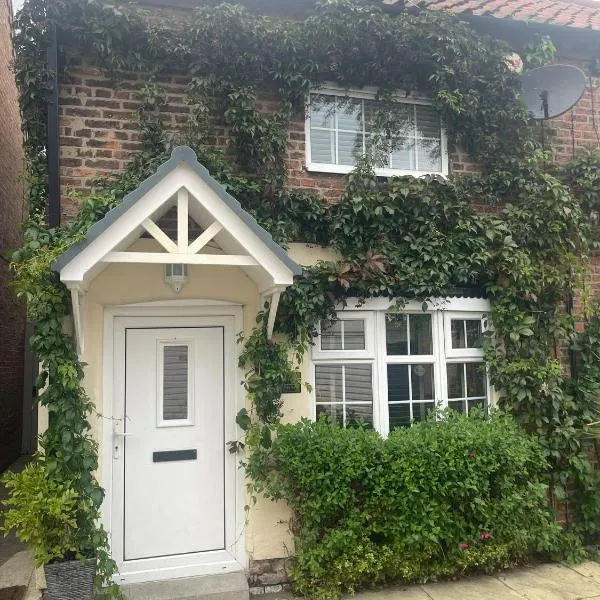 Cosy Cottage Central Bawtry - 2 Bedroom - High End Furnishings, hótel í Bawtry