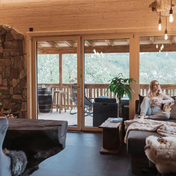 Romantikchalet Bärenhöhle, hotel en Vorra