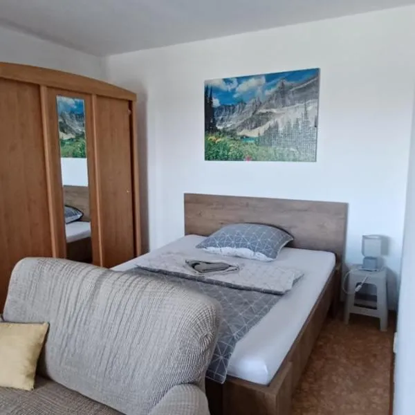 Apartmán Kováčová - The Apartment in spa village, Hotel in Kováčová