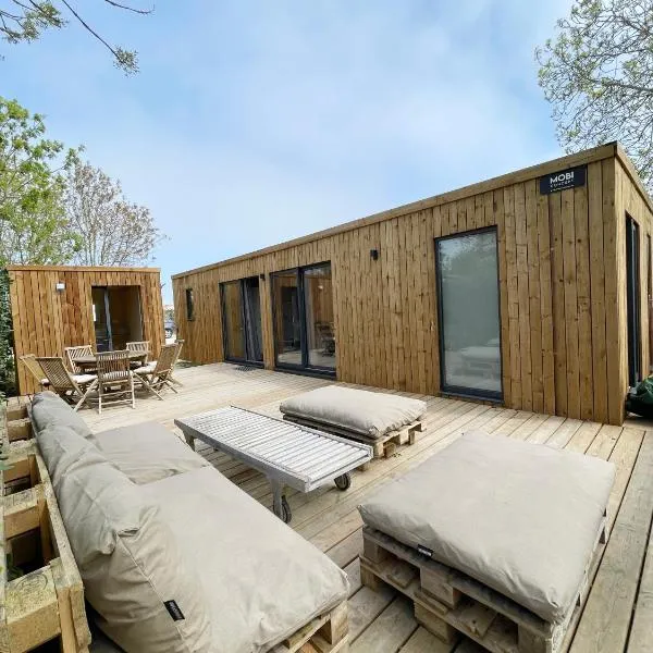 Lodge T4 - Chalet proche de la mer, hotel em La Brée-les-Bains