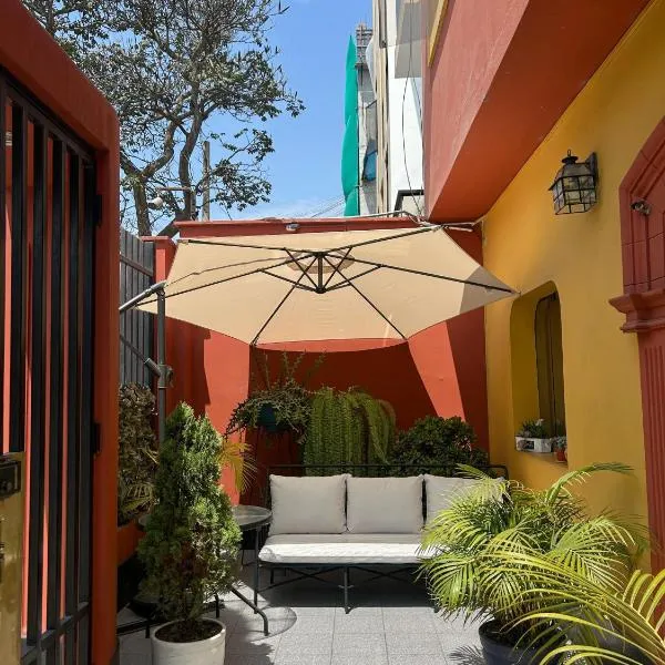 Kontiki Miraflores, hotel en Lima