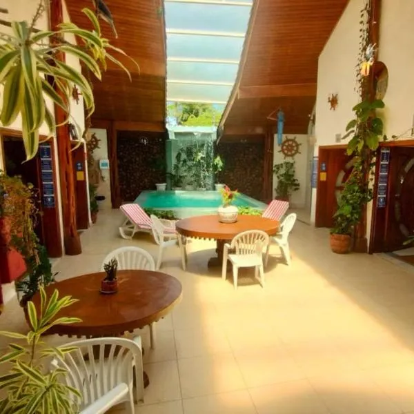 Hotel Casa Branca, hotel en Guarujá