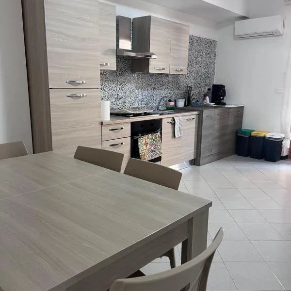 Casa a mare Sant'Anna, hotel v destinaci Riposto