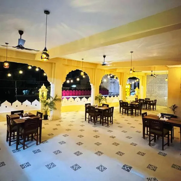 Hotel Marudhar and Restaurant, hotel v destinácii Pushkar
