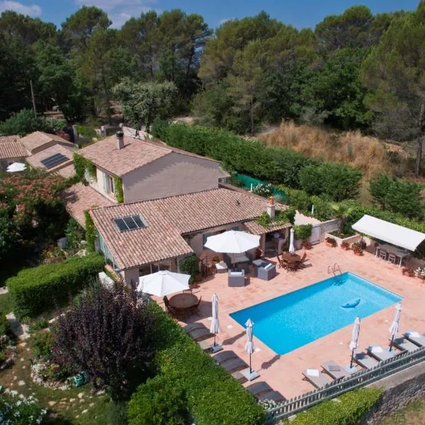 La Bégude Du Pascouren, hotel v destinaci Fayence