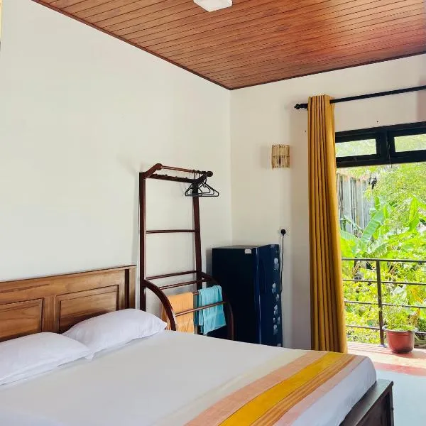 Ceylon Waves Weligama, khách sạn ở Weligama