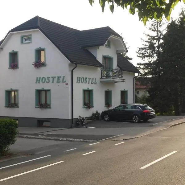 Mama's House, hotel in Šenturska Gora