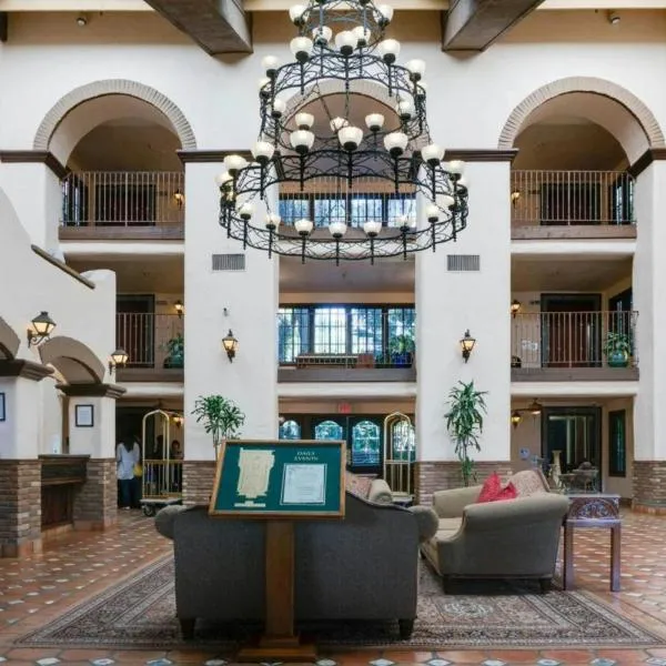 The Buena Park Grand Hotel & Suites, hotel i Buena Park