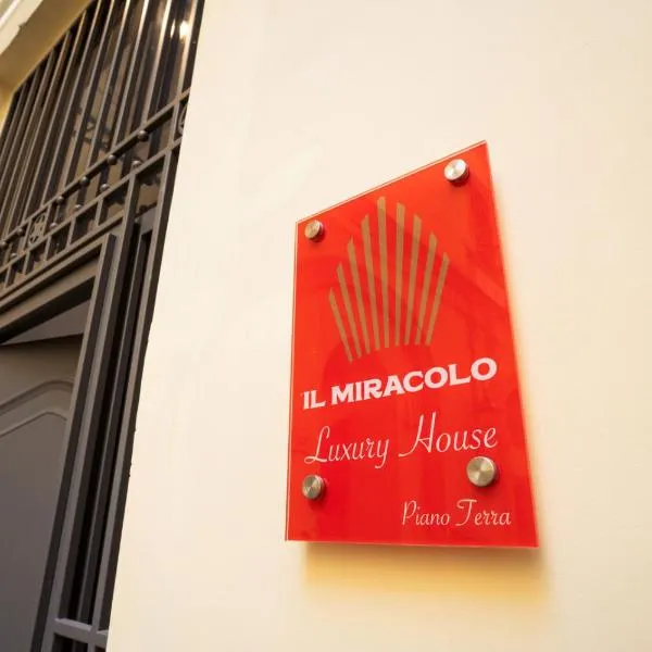 Il Miracolo Luxury House, hotel v Neapoli