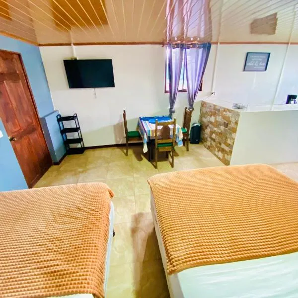 Nomads Family Rooms, Fortuna Town, hotel en Fortuna