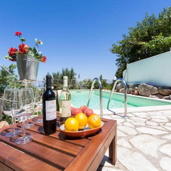 Villa Antico Pozzo piscina privata SPA, khách sạn ở Castellammare del Golfo