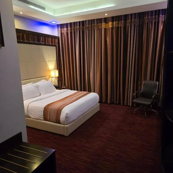 Rafaya hotel، فندق في جيزان