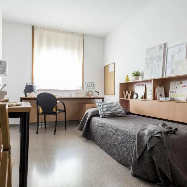 Residencia Universitaria Campus de Montilivi, Hotel in Sant Andreu Salou