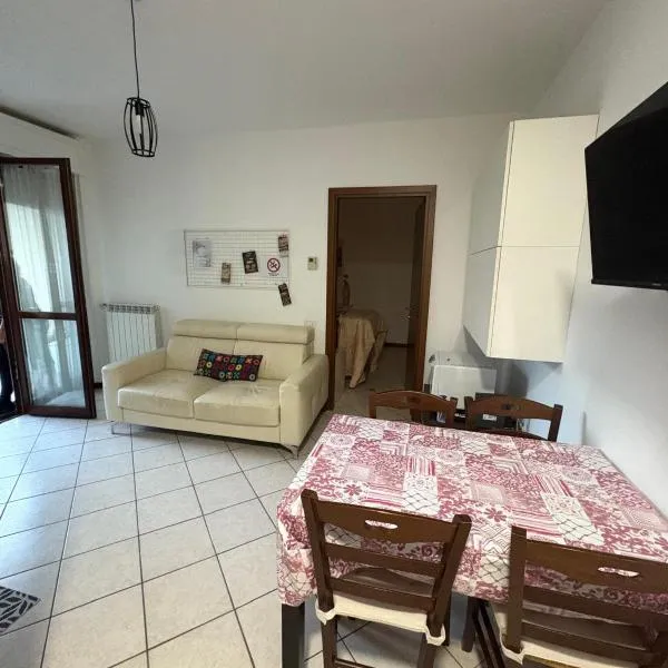 la iaia's home, hotel em Rozzano